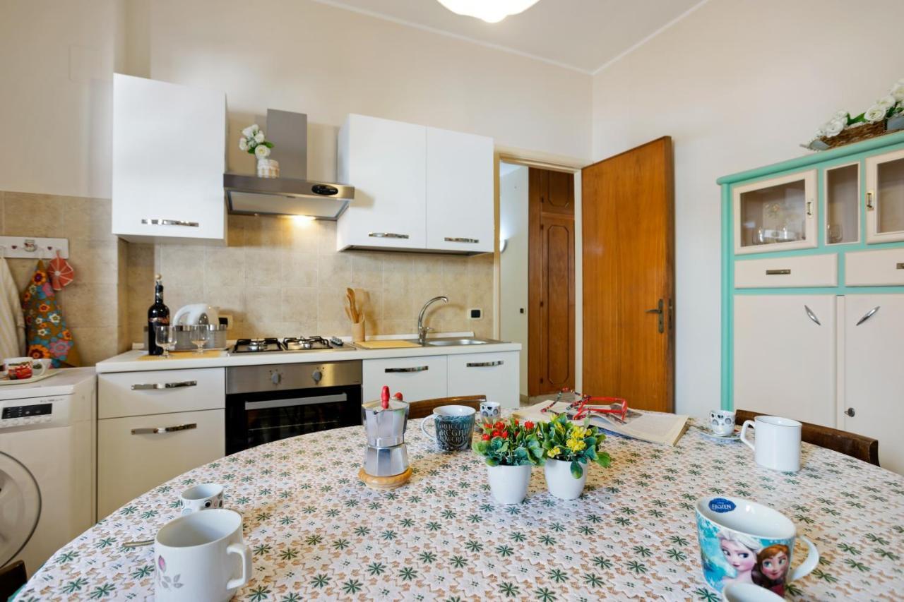 Tra Il Centro E Il Mare Apartment Con Terrazzo Aci Castello Exteriér fotografie