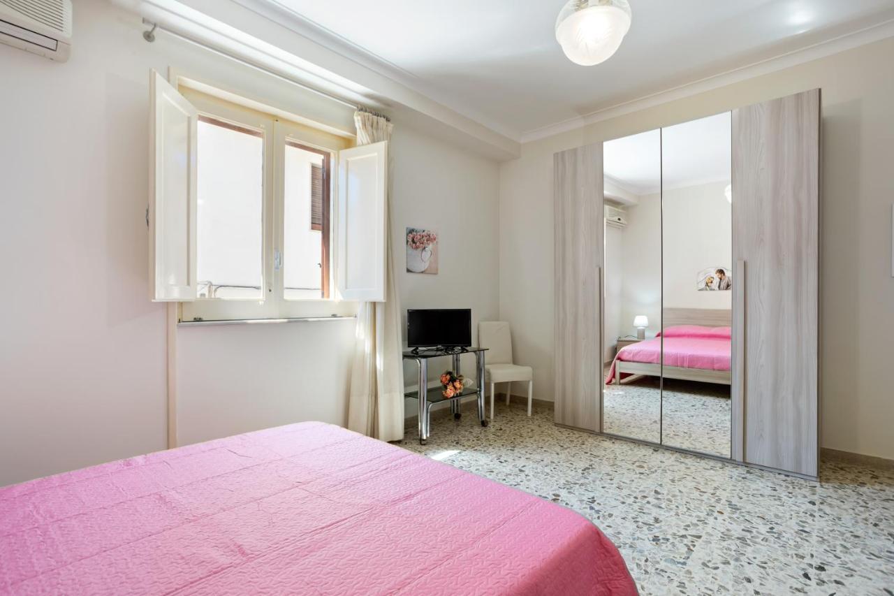Tra Il Centro E Il Mare Apartment Con Terrazzo Aci Castello Exteriér fotografie