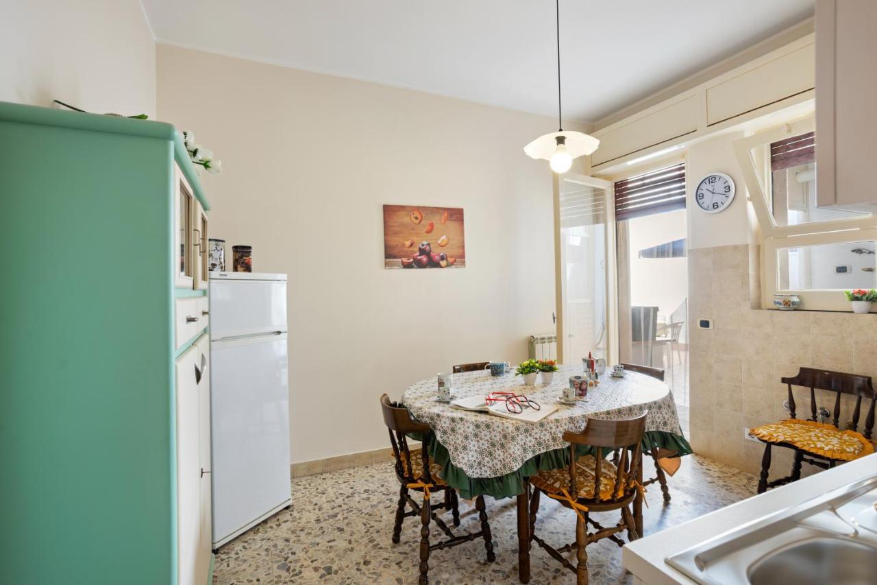 Tra Il Centro E Il Mare Apartment Con Terrazzo Aci Castello Exteriér fotografie